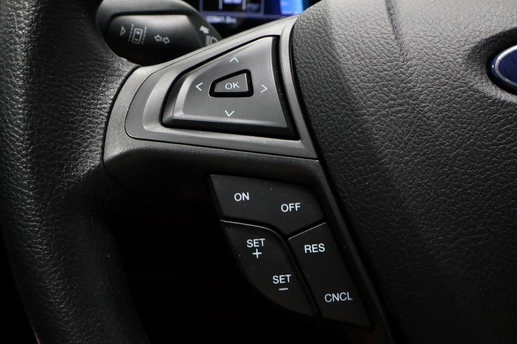 2023 Ford Edge SE