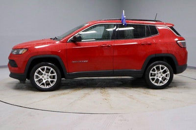 2023 Jeep Compass Latitude Lux