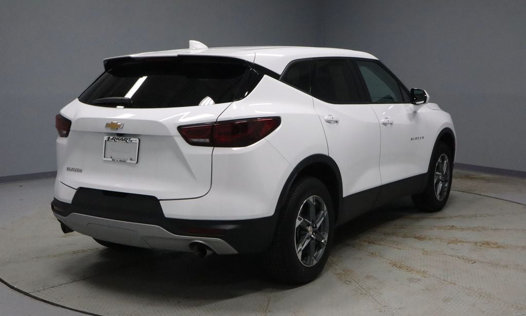 2025 Chevrolet Blazer LT