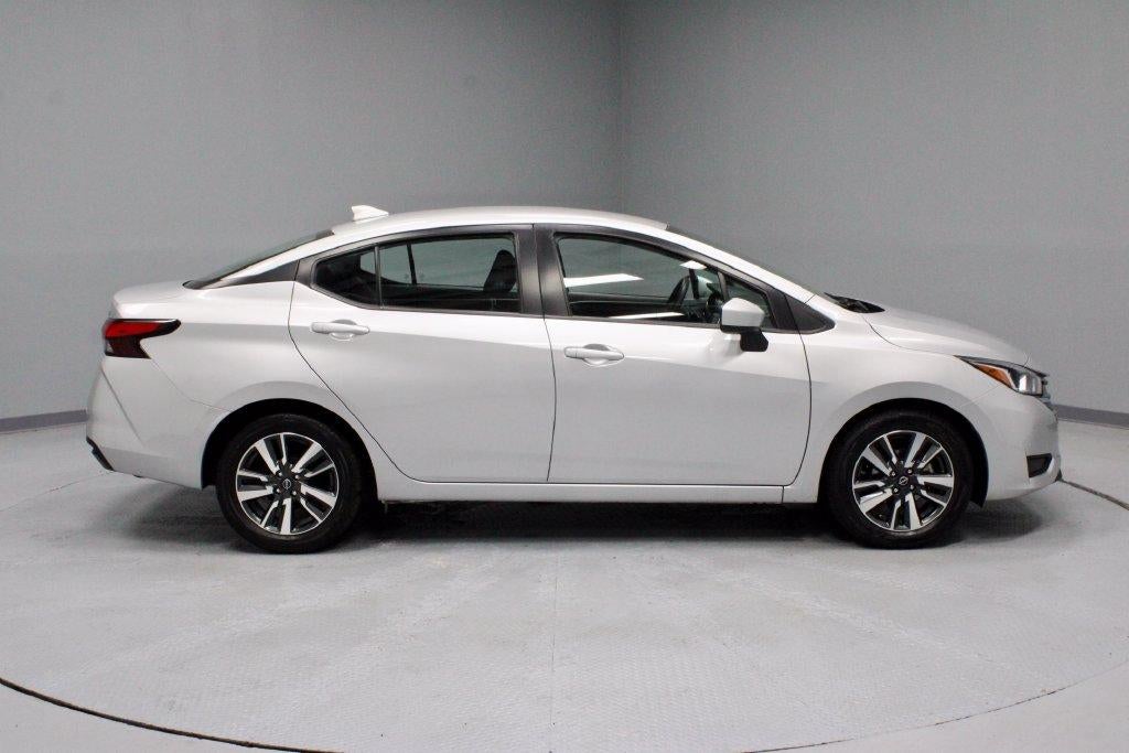 2024 Nissan Versa 1.6 SV