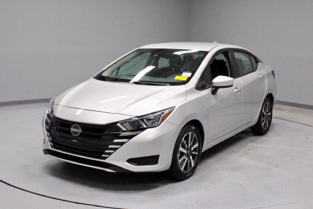 2024 Nissan Versa 1.6 SV