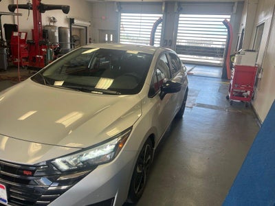 2023 Nissan Versa 1.6 SR