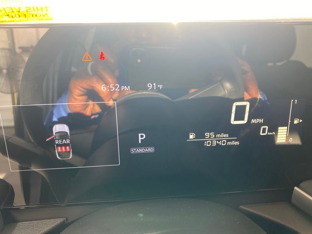 2025 Nissan Kicks S