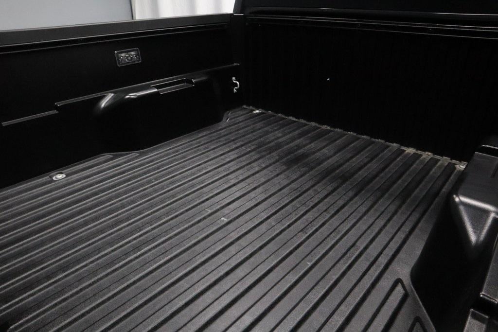 2025 Toyota Tacoma 4WD SR5