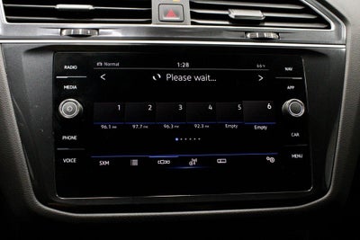 2024 Volkswagen Tiguan 2.0T SEL R-Line