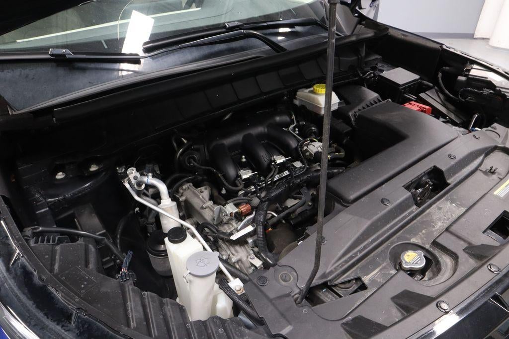 2023 Nissan Pathfinder SV