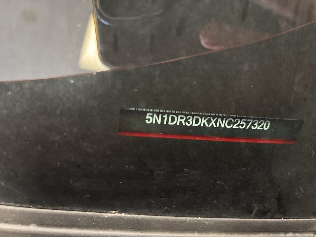 2022 Nissan Pathfinder Platinum