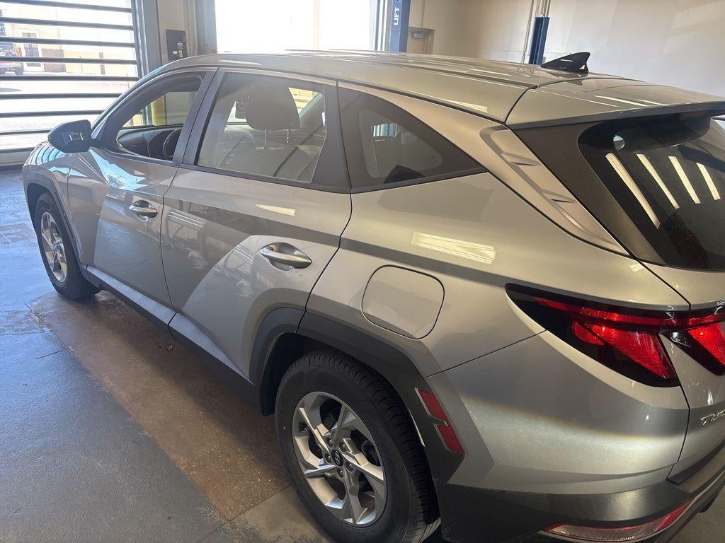 2022 Hyundai TUCSON SE