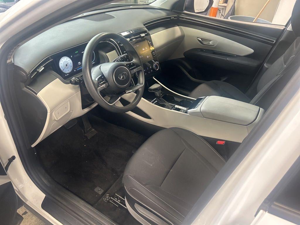 2024 Hyundai TUCSON SE