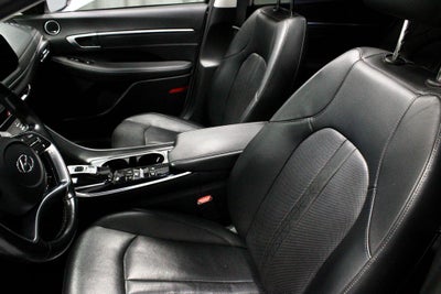 2021 Hyundai SONATA Limited