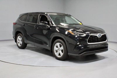 2022 Toyota Highlander LE