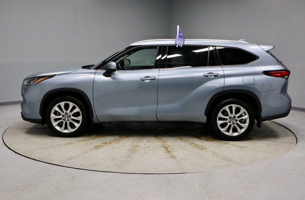 2022 Toyota Highlander Limited