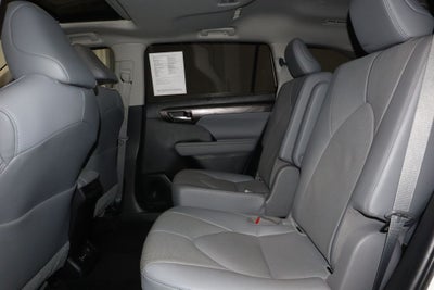 2023 Toyota Highlander Limited