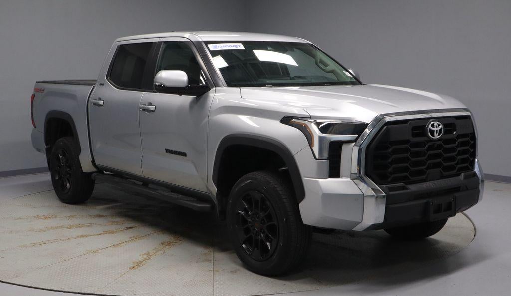 2024 Toyota Tundra 4WD SR5