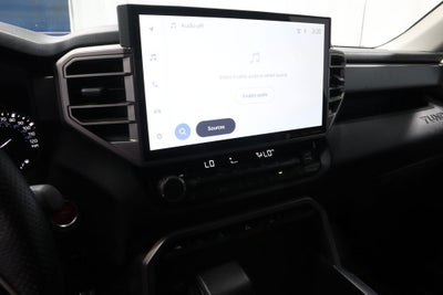 2024 Toyota Tundra 4WD SR5