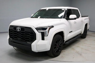 2023 Toyota Tundra 4WD SR5