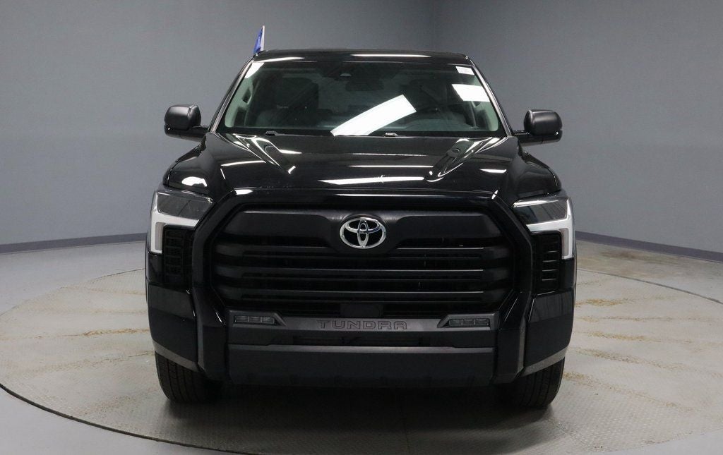 2023 Toyota Tundra 4WD SR5