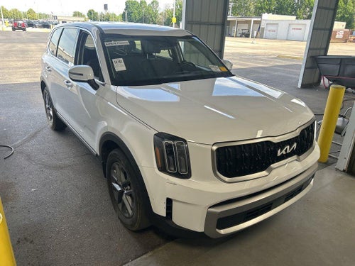 2023 Kia Telluride LX