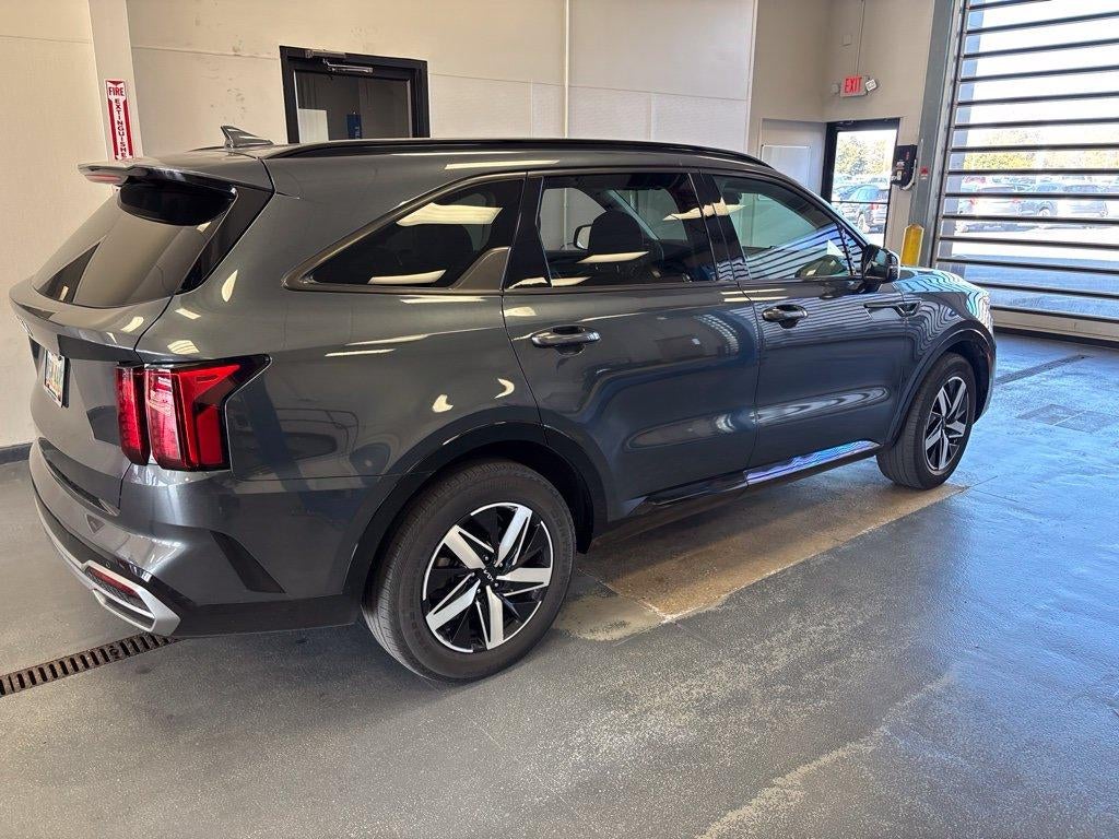 2023 Kia Sorento EX