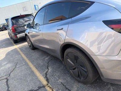 2026 Tesla Model Y Base