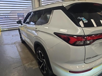 2022 Mitsubishi Outlander SEL