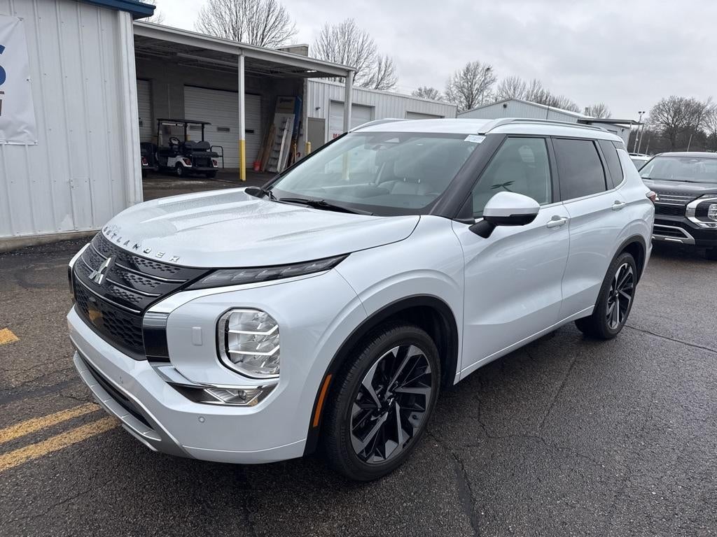 2024 Mitsubishi Outlander SEL