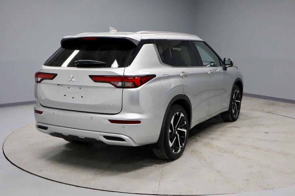 2024 Mitsubishi Outlander SEL