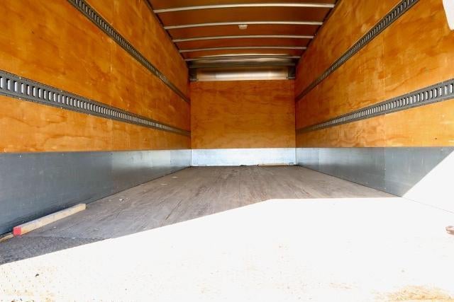 2016 Mitsubishi Fuso Base