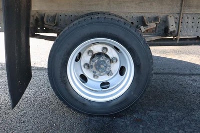 2016 Mitsubishi Fuso Base