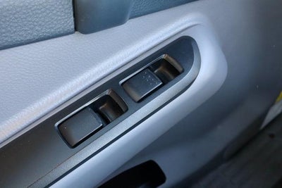 2016 Mitsubishi Fuso Base