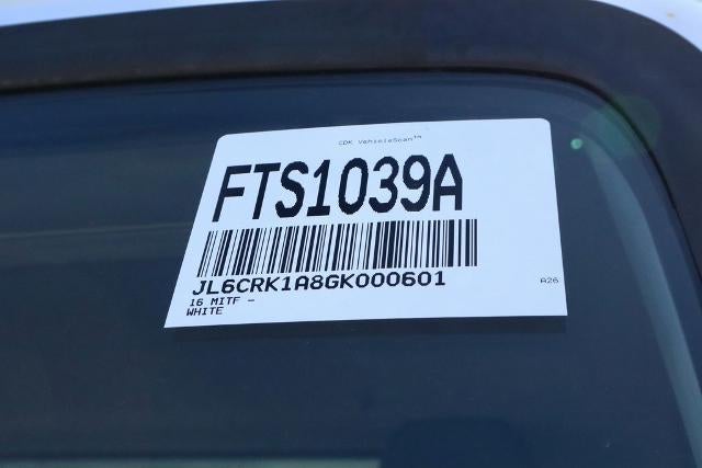 2016 Mitsubishi Fuso Base