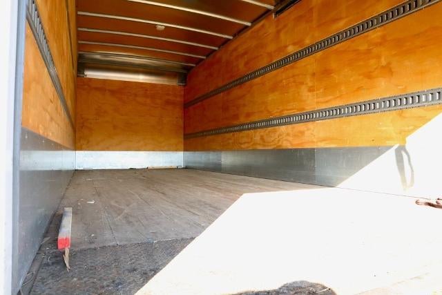 2016 Mitsubishi Fuso Base