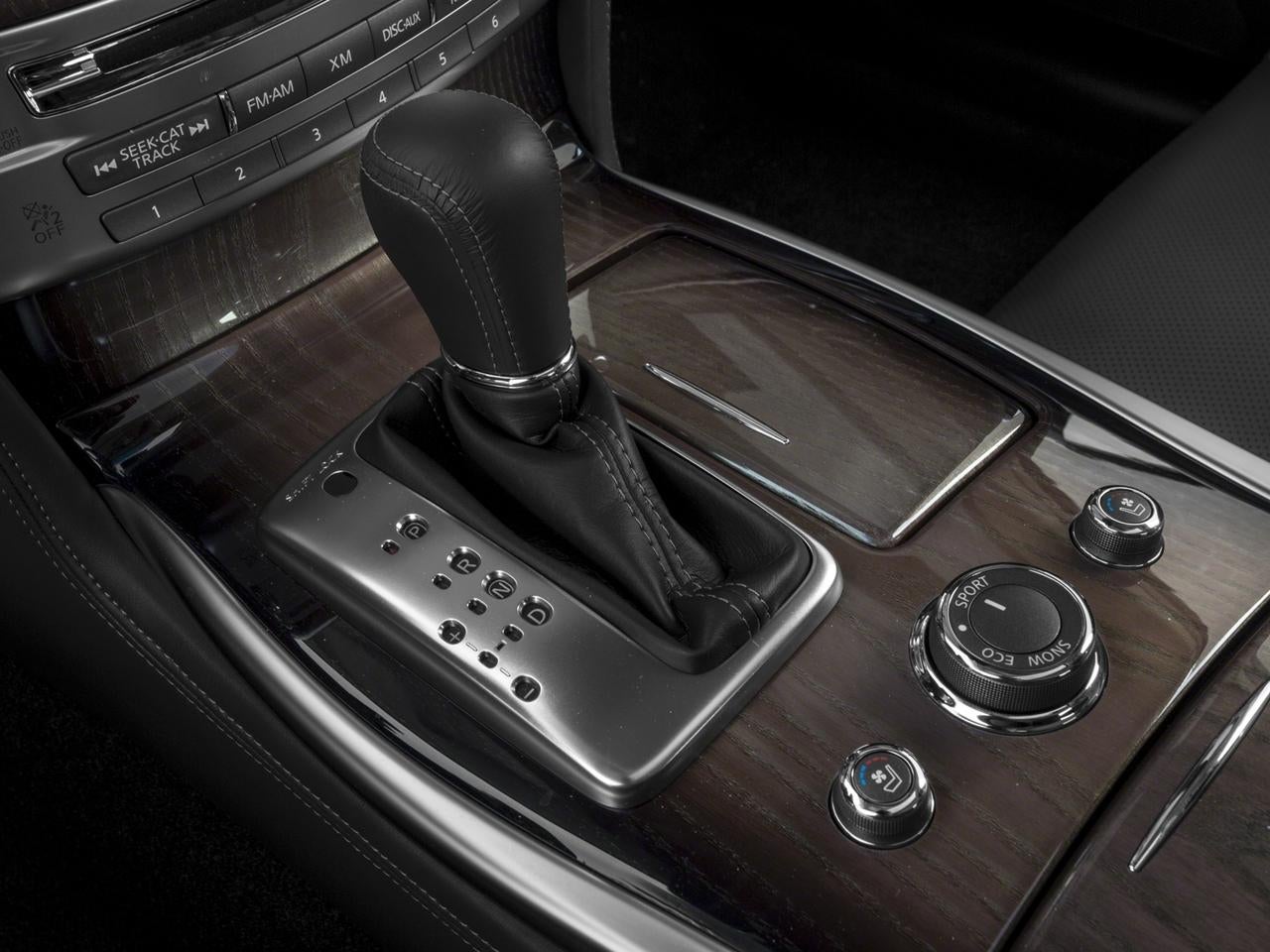 2017 INFINITI Q70 3.7X