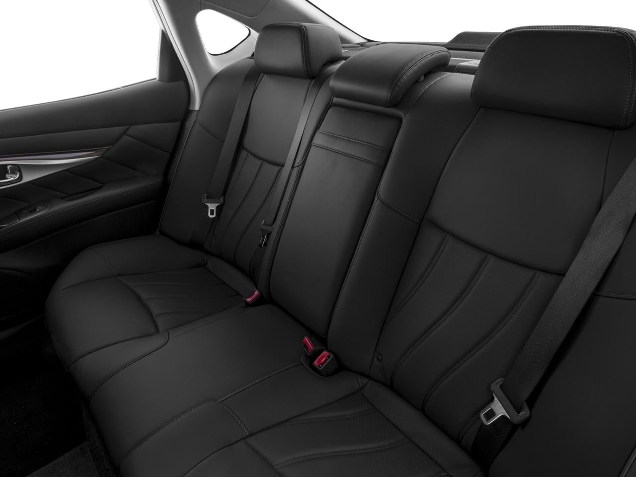 2017 INFINITI Q70 3.7X