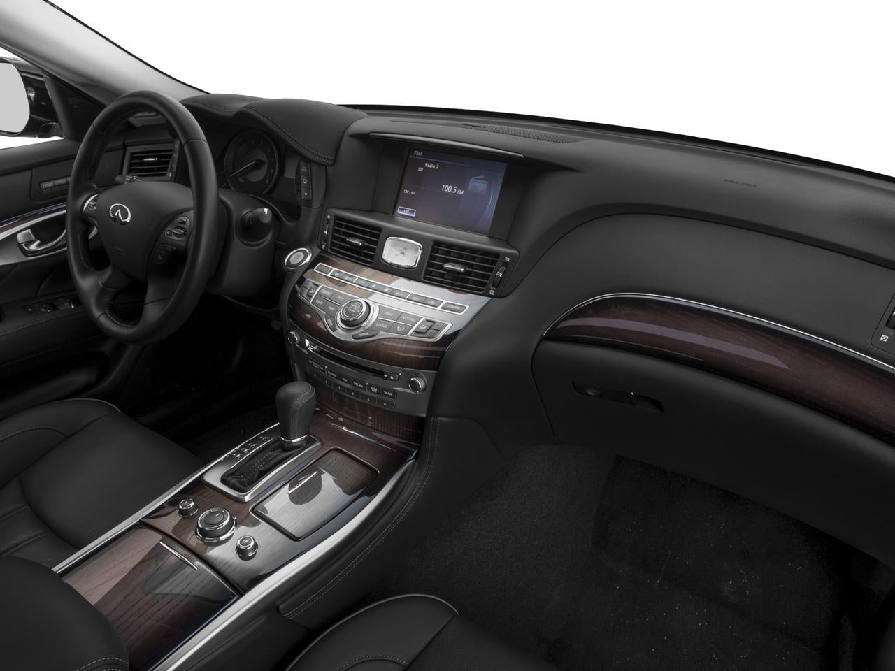 2017 INFINITI Q70 3.7X