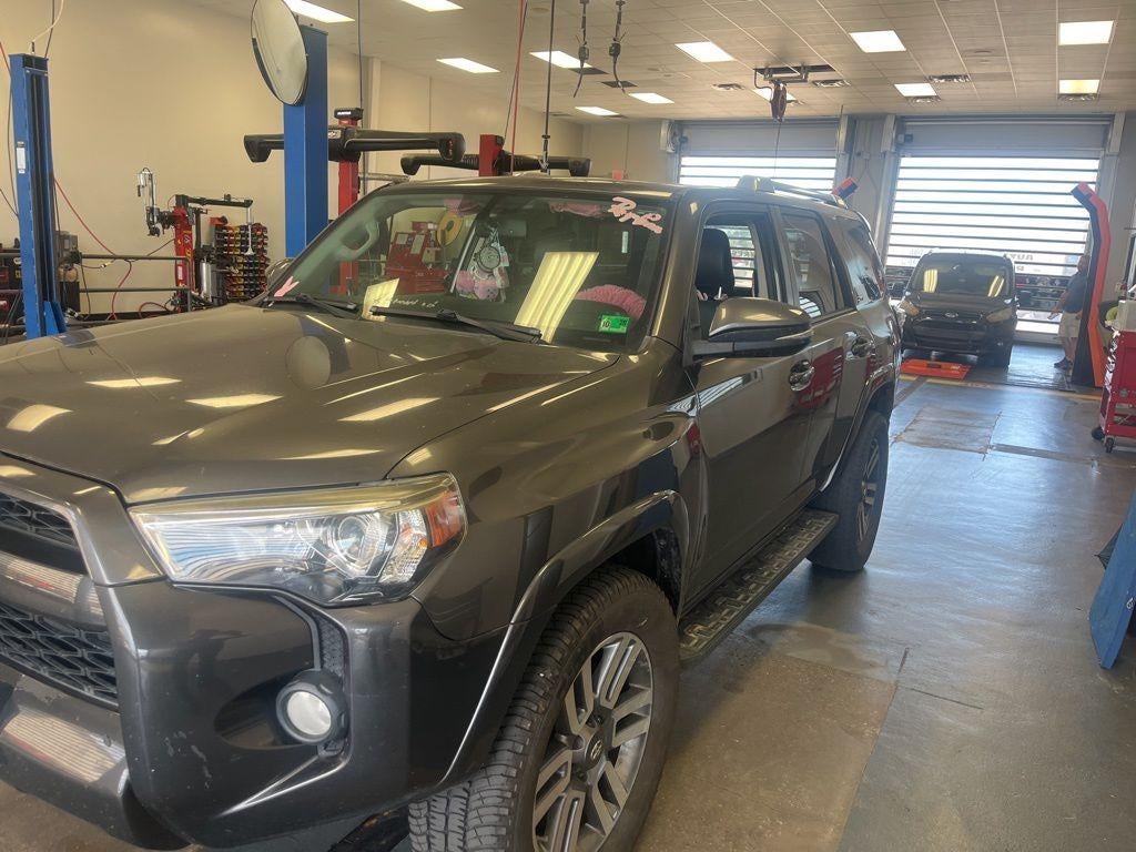 2016 Toyota 4Runner Base