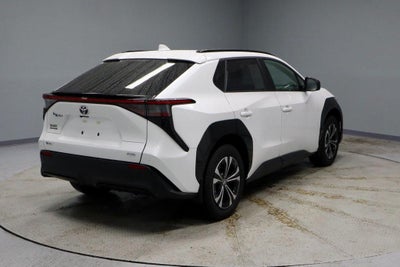 2024 Toyota bZ4X XLE