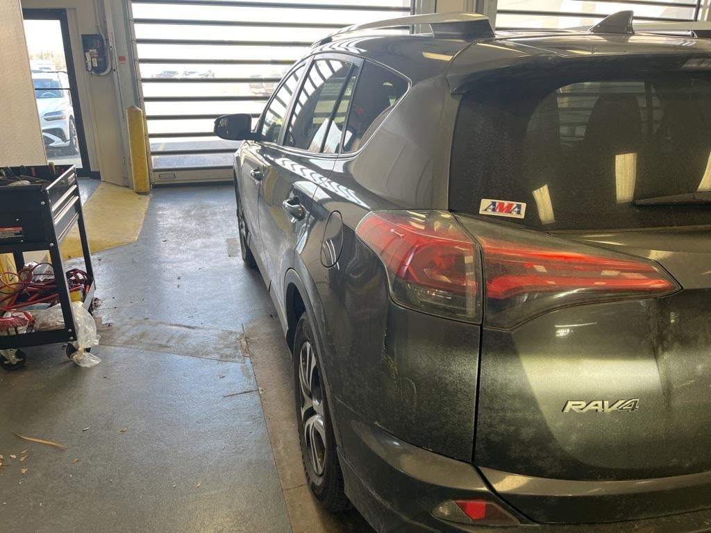 2016 Toyota RAV4 LE