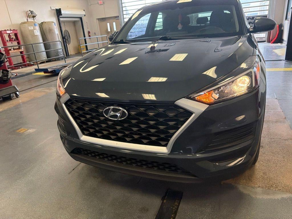 2021 Hyundai TUCSON SE