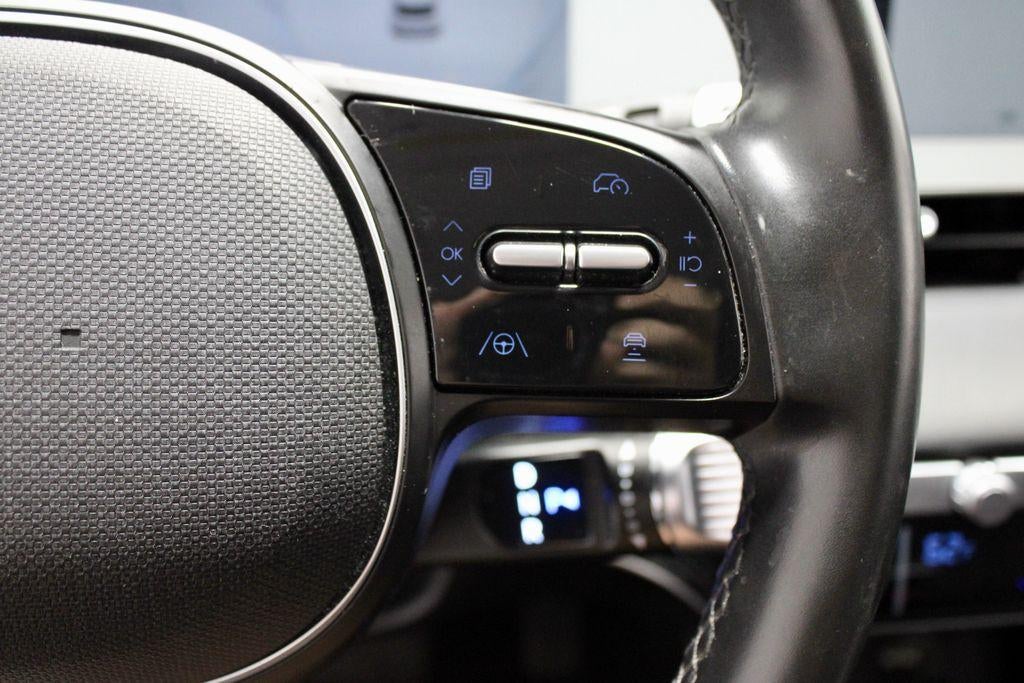 2024 Hyundai IONIQ 5 SE
