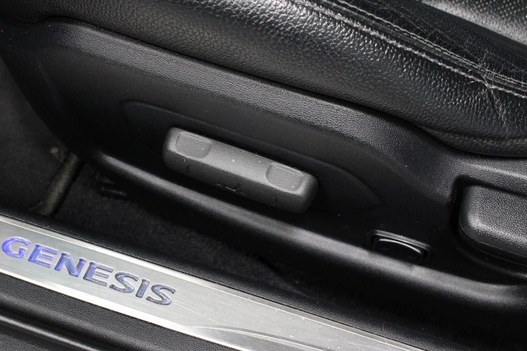 2016 Hyundai GENESIS Coupe 3.8 Ultimate