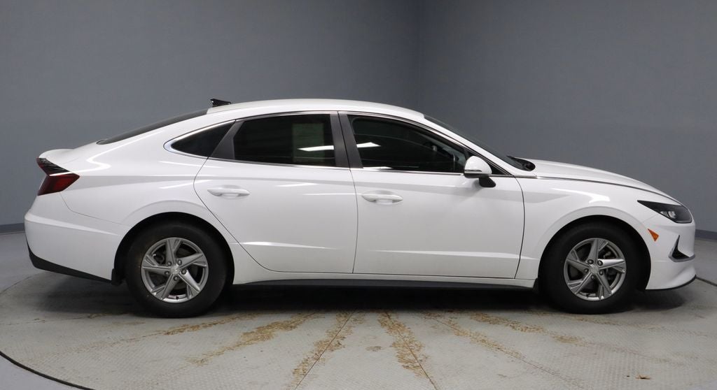 2023 Hyundai SONATA SE