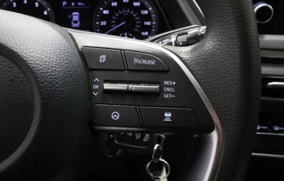 2023 Hyundai SONATA SE