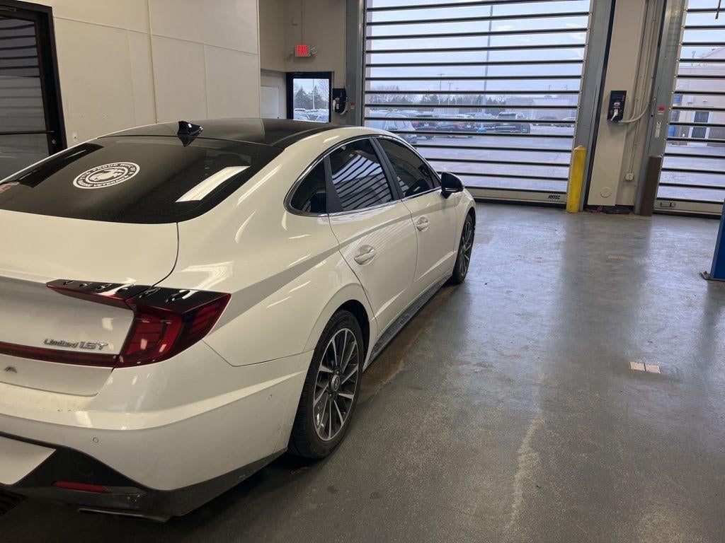 2022 Hyundai SONATA Limited