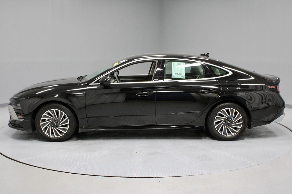 2025 Hyundai SONATA Hybrid SEL