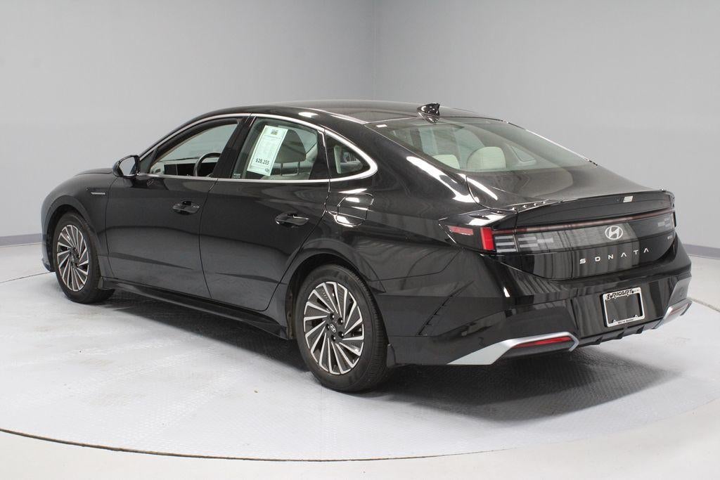 2025 Hyundai SONATA Hybrid SEL