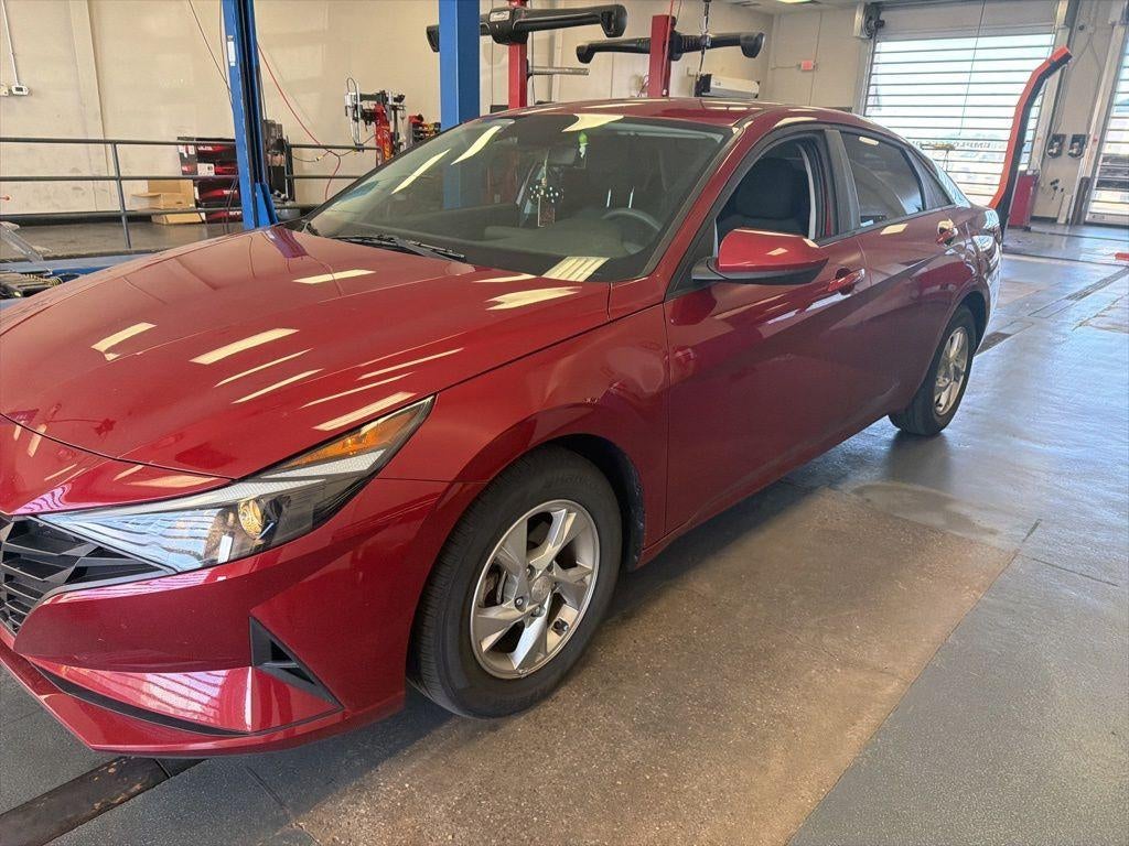 2023 Hyundai ELANTRA SE
