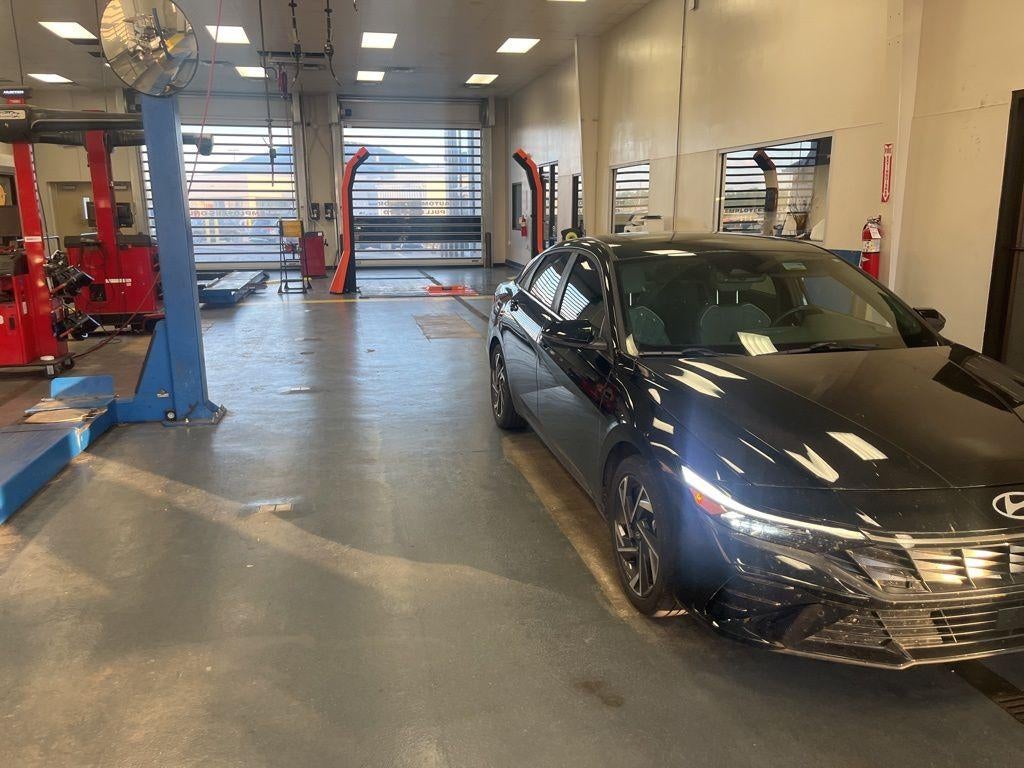 2024 Hyundai ELANTRA Hybrid Limited