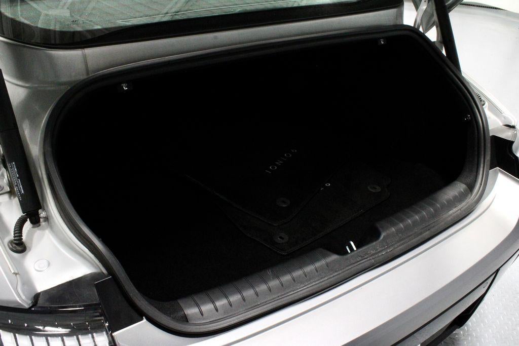 2024 Hyundai IONIQ 6 SEL