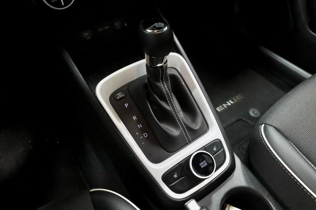 2023 Hyundai VENUE Limited